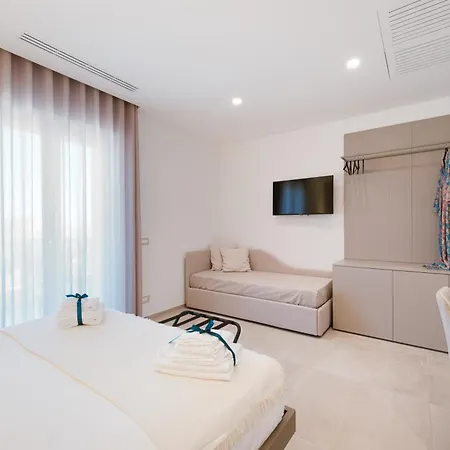 Eleia Domos - Aurea Монополи