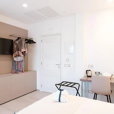 Eleia Domos - Aurea Гостевой дом