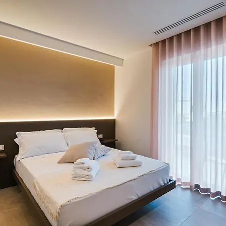 Eleia Domos - Aurea Monopoli