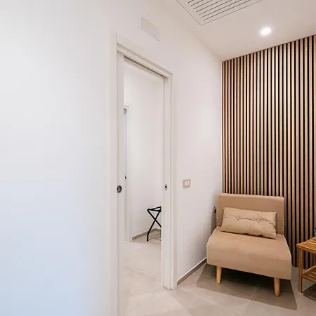 Gasthuis Eleia Domos - Aurea Monopoli