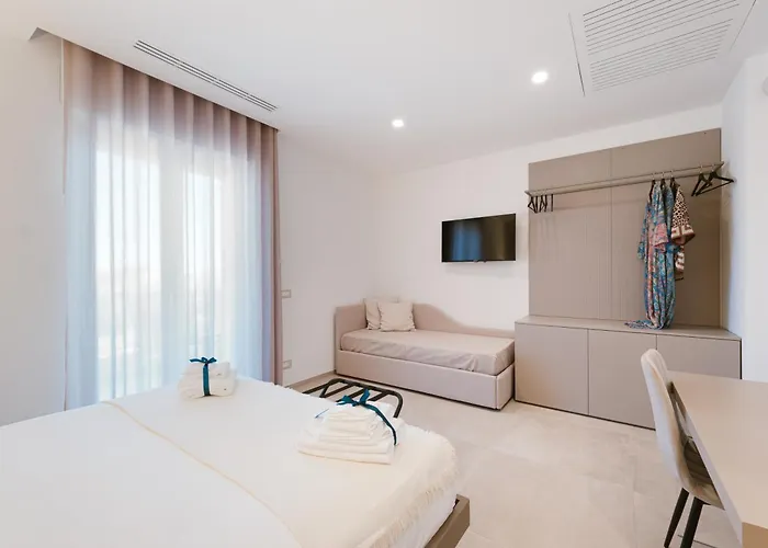 Eleia Domos - Aurea Monopoli